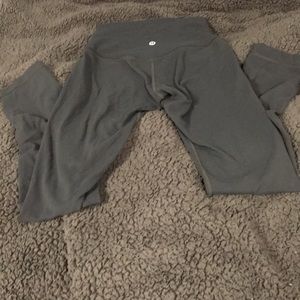 Grey Cropped Lulu Lemon Leggings